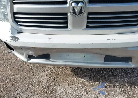 2018 Ram 1500 z USA, uszkodzony, nr VIN 3C6RR6LT3JG162845